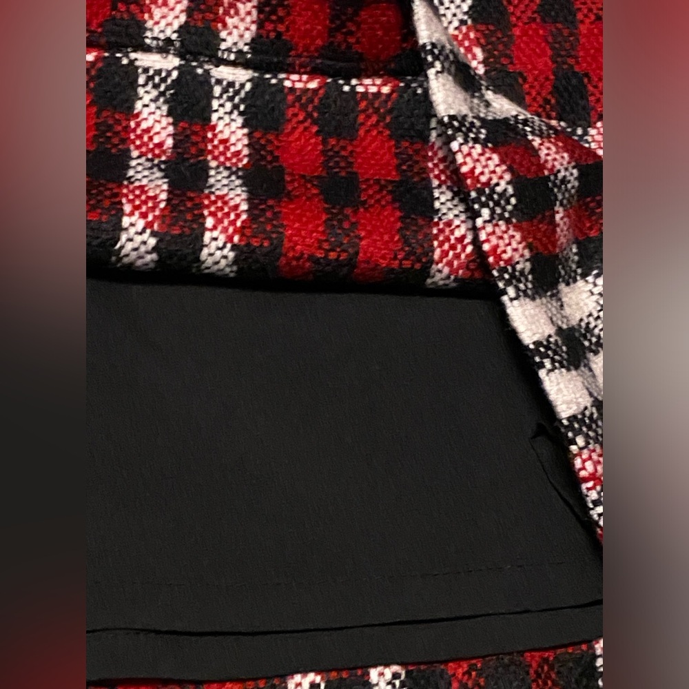 Women’s Talbots Petite Chic Red and Black Plaid Pencil Skirt NWT - Picture 5 of 10